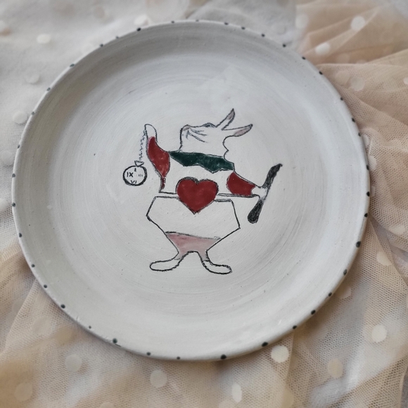 Hand-made pottery The White Rabbit Dessert dish - Picture 1 of 3